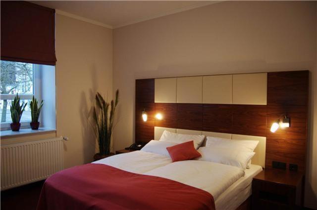 Adena Hotel Bremerhaven Pokoj fotografie